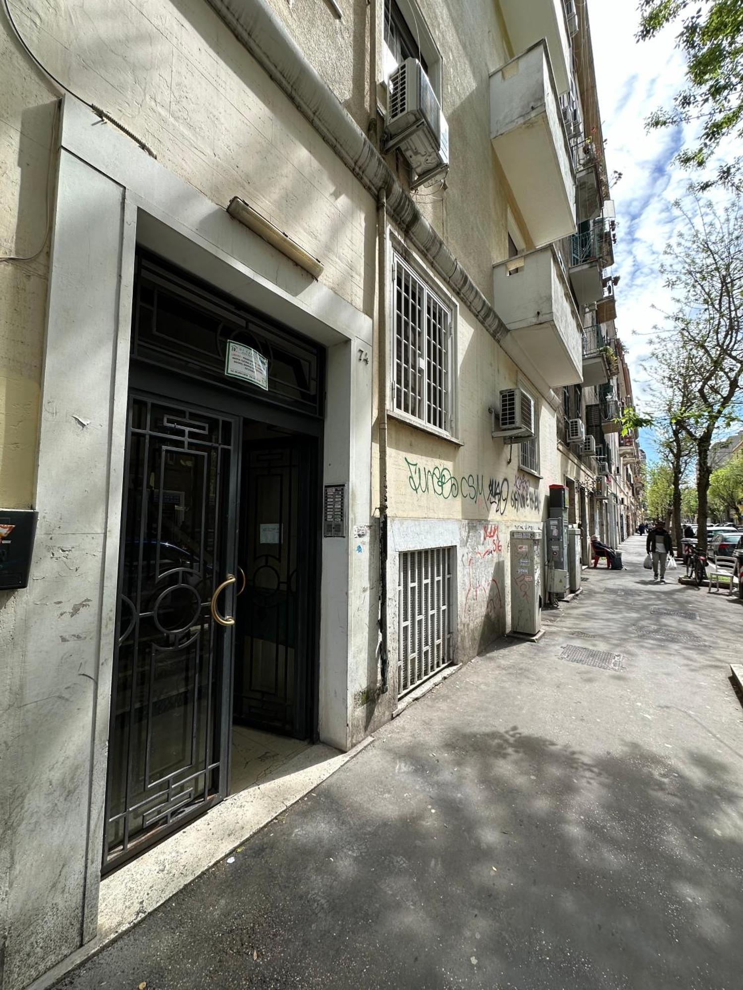Apartmán Casa Guapita - Metro Malatesta Řím Exteriér fotografie